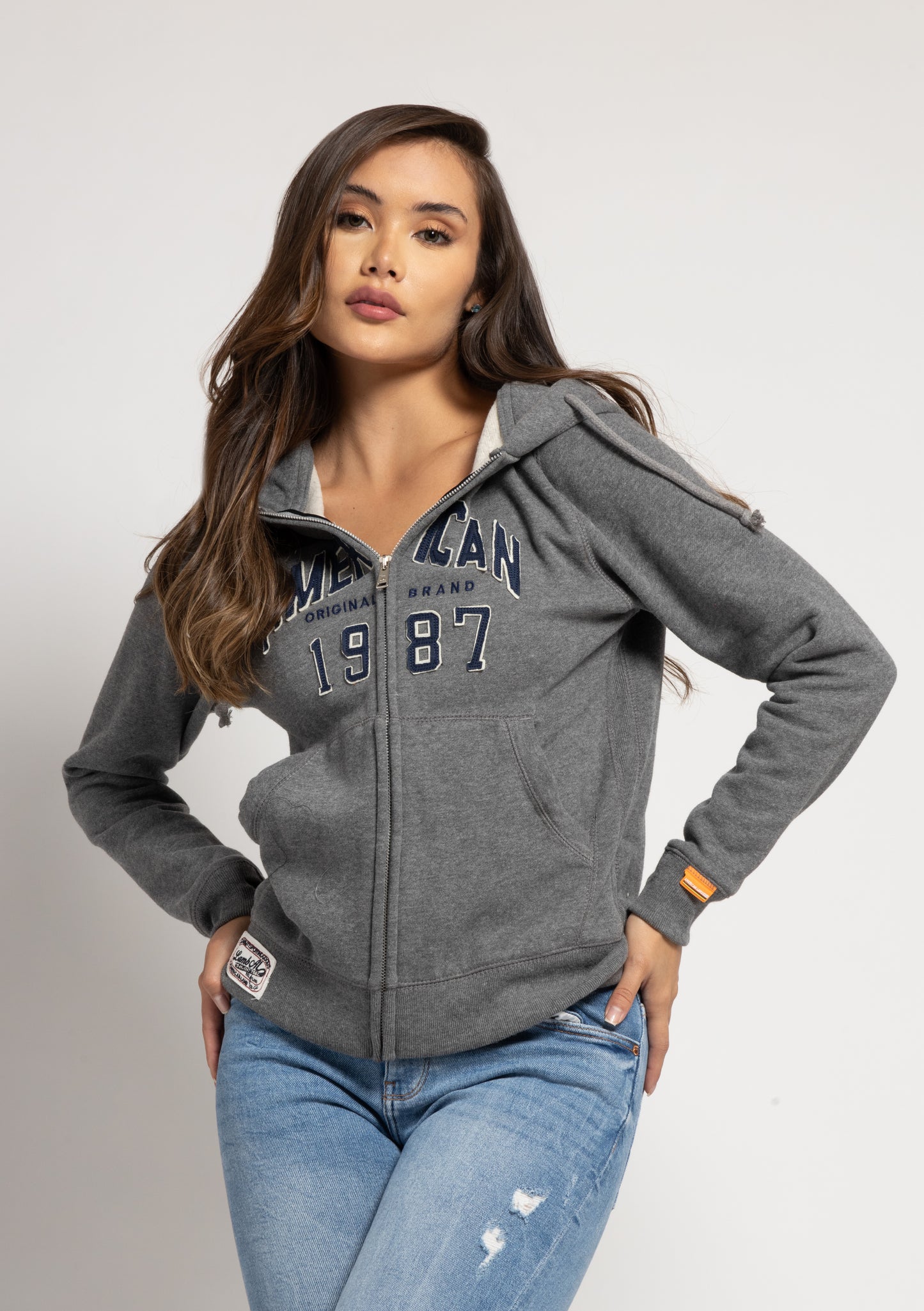 Sudadera de Mujer con Cierre Japonés y Bordado Exclusivo – American Lambster