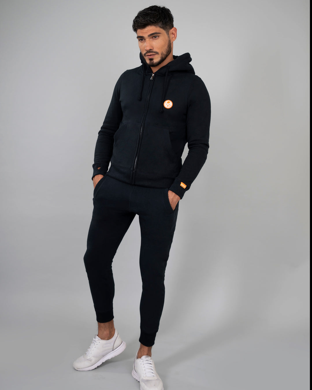 Conjunto de Hombre en Fleece – Sudadera + Pantalón